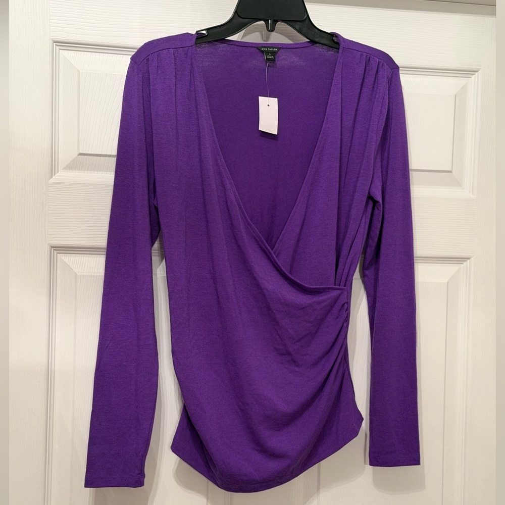 NWT Ann Taylor purple wrap v neck long sleeve top Size Medium